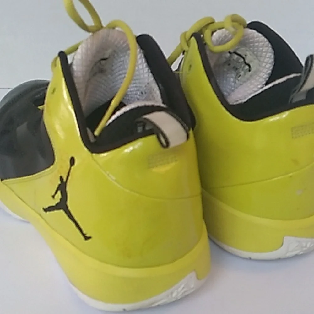 Air Jordan Basketball Shoes High-Top Athletic Sneakers Black Yellow Performance‎